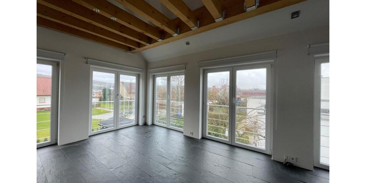 2,5-Zimmer Maisonette Wohnung mit Galerie & großer Terrasse 2 zimmer