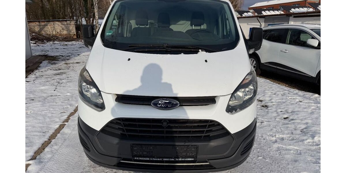 Ford Transit Custom 162.000 km 8.990 &euro; Celle 29223