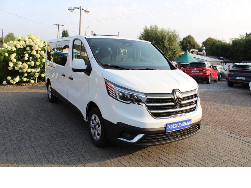 Renault Trafic 1.950 km 36.500 € Höchstenbach 57629