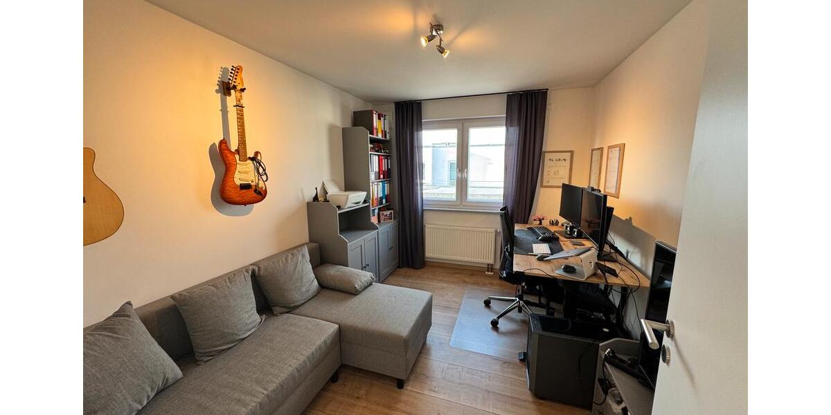 Exklusives Penthouse mit 3,5 Zimmer und Dachterasse in Besigheim 3.5 zimmer