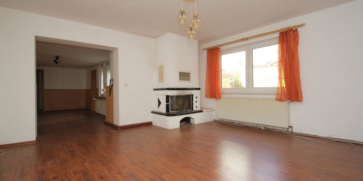 Waltershausen, 2 Familienhaus mit Anbau - Zweifamilienhaus Waltershausen | Angebot:20674820