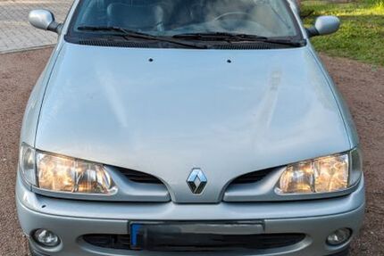 Renault Megane 121.300 km 1.550 &euro; Escheburg 21039