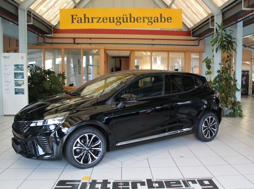 Renault Clio 18.056 km 18.300 € Essen/Oldenburg 49632