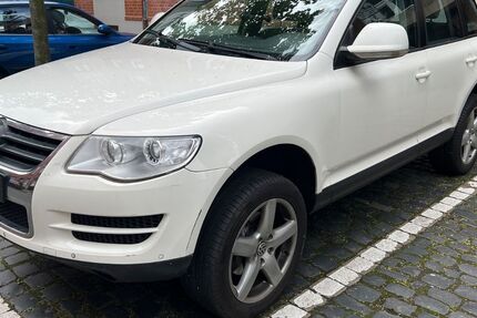 VW Touareg 257.000 km 5.490 &euro; Hannover 30453