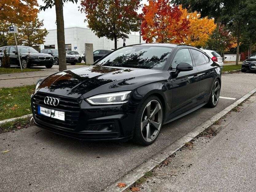 Audi A5 193.345 km 20.400 € München 81825