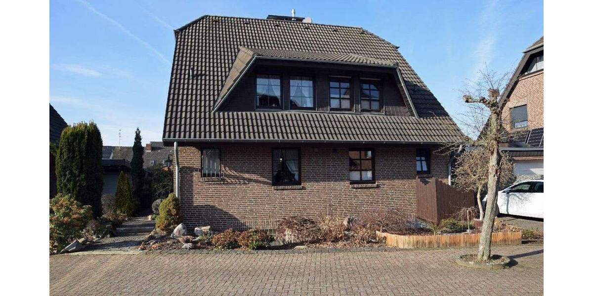 Doppelhaushälfte Grefrath - 4 Zimmer, 96 m&sup2;, 310.000&euro; | Angebot:24699328
