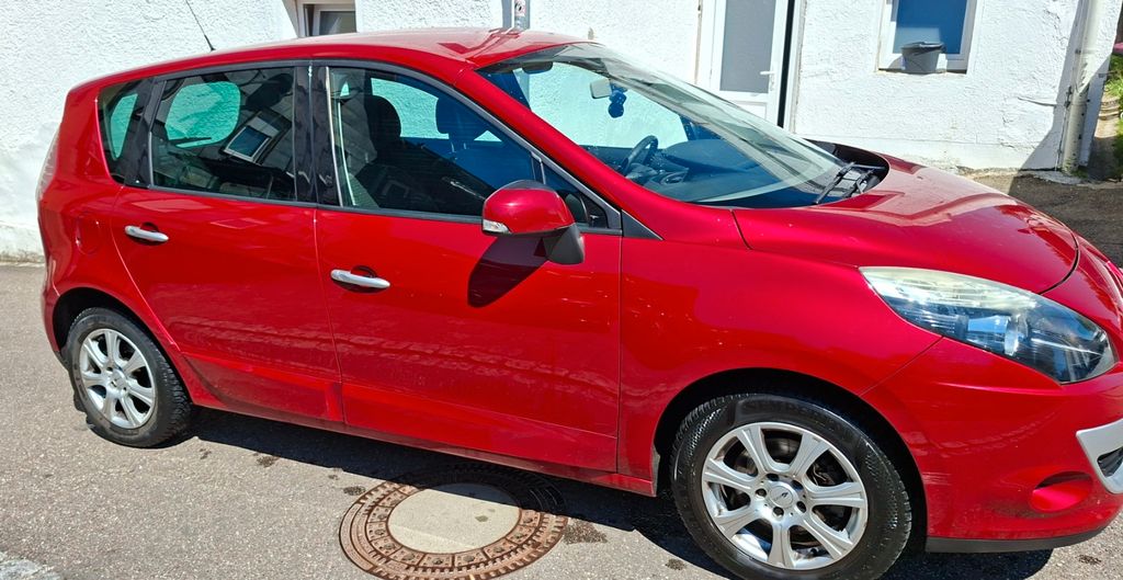 Renault Scenic 182.400 km 1.850 &euro; Ebersbach Fils 73061