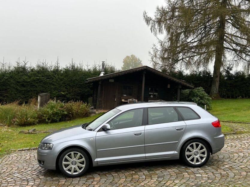 Audi A3 136.000 km 11.950 € Neureichenau 94089