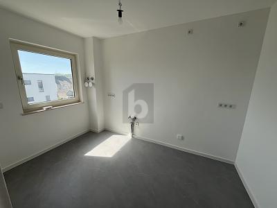 KERNSANIERT MIT VIEL LICHT UND FERNBLICK - Dachgeschoßwohnung Lollar | Angebot:26373660