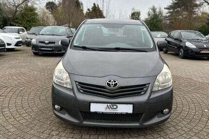 Toyota Verso 355.000 km 2.199 &euro; Ibbenbüren 49477