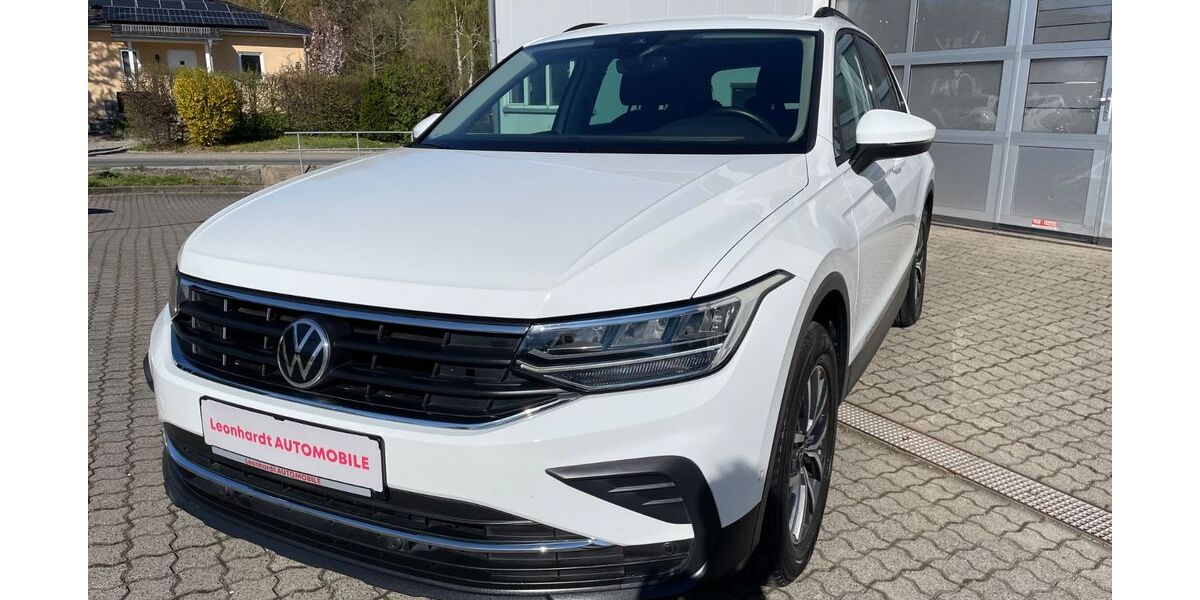 VW Tiguan 46.950 km 23.890 &euro; Freital 01705
