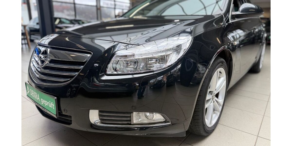 Opel Insignia 95.569 km 10.890 &euro; Bottrop 46236