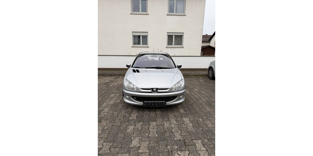 Peugeot 206 226.000 km 2.300 &euro; Babenhausen 64832
