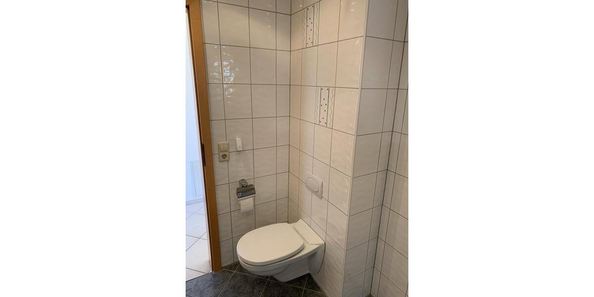 Attraktive 3 ZKB-Wohnung mit Balkon, Garage und Pkw-Stellplatz 3 zimmer