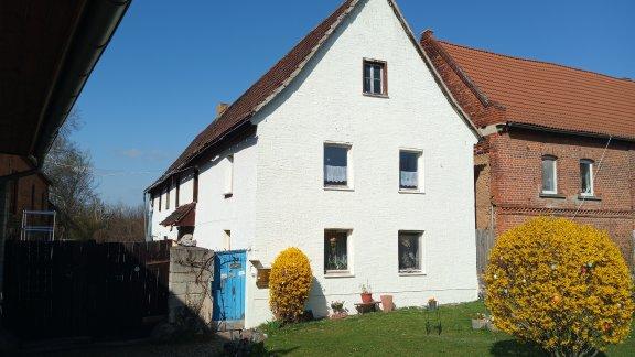 Mehrfamilienhaus, Wohnhaus Freyburg (Unstrut) - 11 Zimmer, 220 m&sup2;, 49.000&euro; | Angebot:26616924