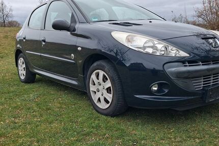 Peugeot 206 104.140 km 2.700 &euro; Zolling 85406