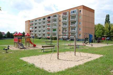Wohnung Döbeln Pommlitz - 2 Zimmer, 48 m&sup2;, 256&euro; | Angebot:26673455