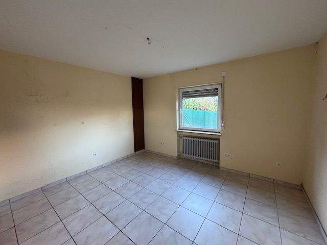 Einfamilienhaus Kusel - 7 Zimmer, 139 m&sup2;, 225.000&euro; | Angebot:25107620