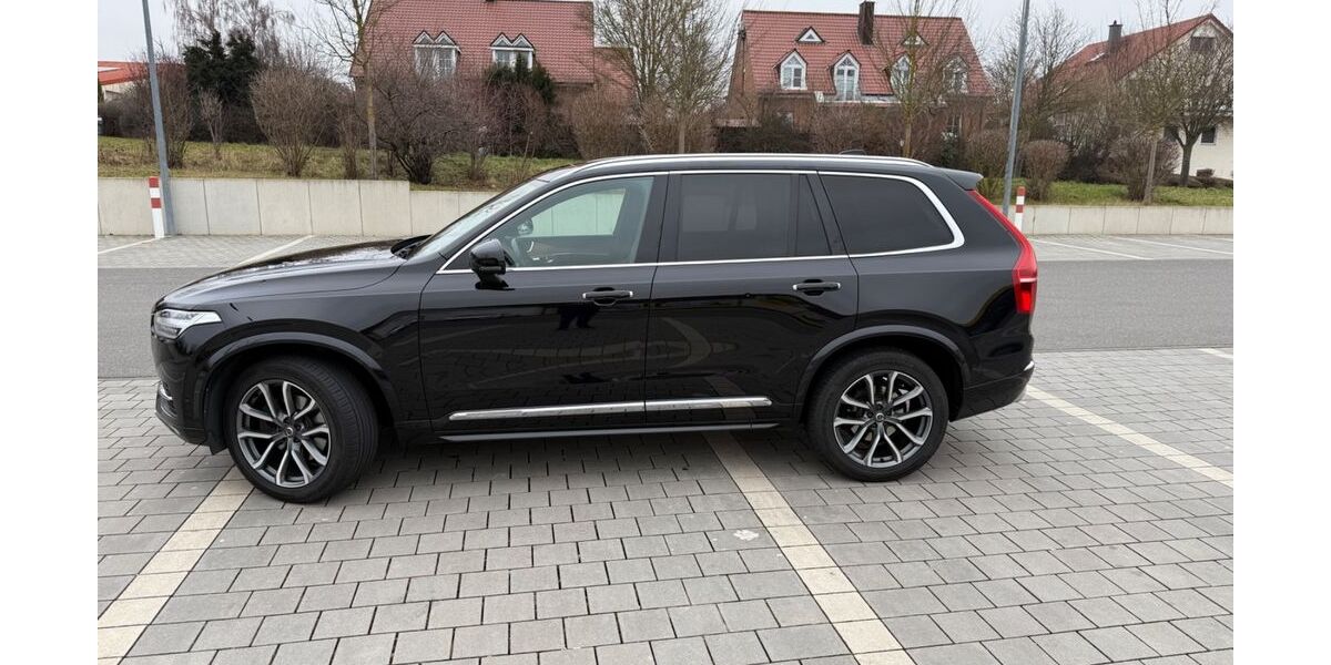 Volvo XC90 153.000 km 27.900 &euro; Nieder-Olm 55268