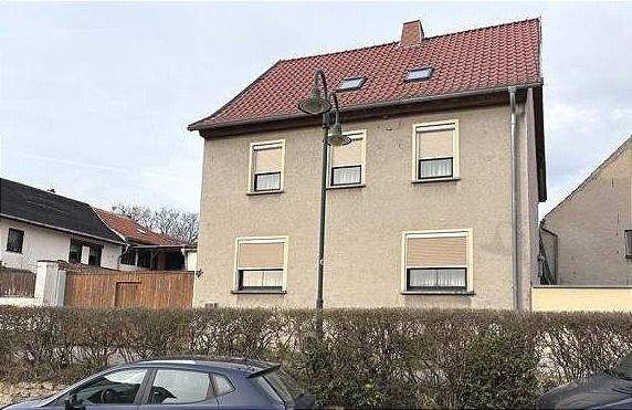 Einfamilienhaus Hauteroda Hauteroda - 6 Zimmer, 120 m&sup2;, 70.000&euro; | Angebot:26117355