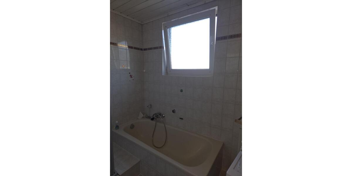 Dachgeschoßwohnung Haiger - 3 Zimmer, 70 m&sup2;, 825&euro; | Angebot:26267977