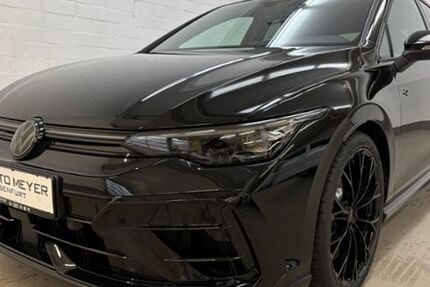 VW Golf 1.982 km 55.970 € Ochsenfurt 97199