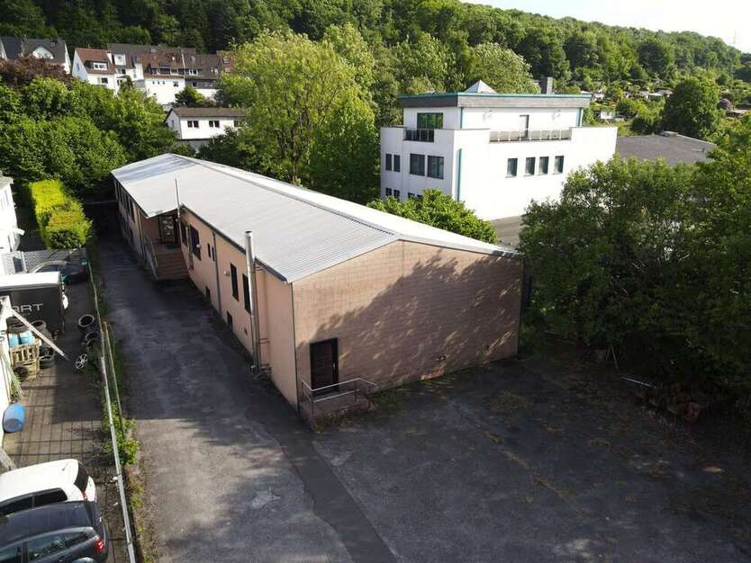 Halle in Wuppertal 890.000 € 1000 m²