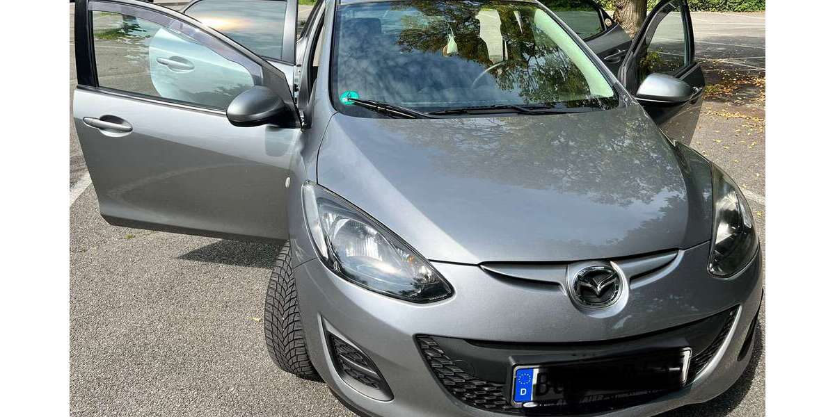 Mazda 2 90.000 km 5.500 &euro; Freilassing, St 83395