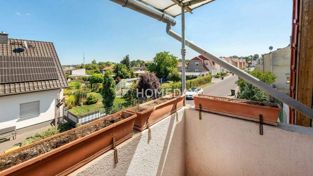 Familienidyll mit Wintergarten, Balkon und großem Grundstück 5 zimmer