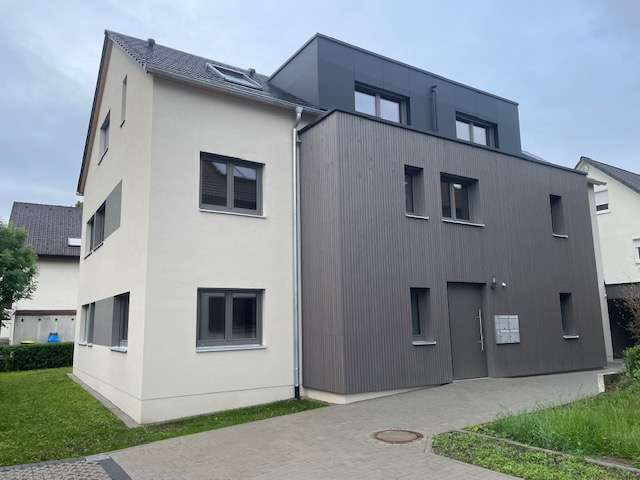 Wohnung zum Mieten in Buchenbach 1.720 € 122.99 m²