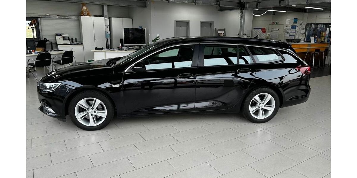 Opel Insignia 77.854 km 17.470 € Nidda 63667