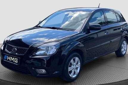 Kia Rio 83.000 km 4.900 &euro; Büdingen-Düdelsheim 63654