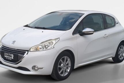 Peugeot 208 110.000 km 6.350 &euro; Schweinfurt 97424