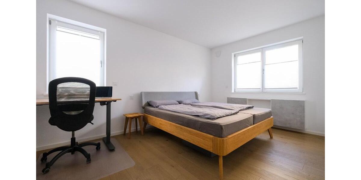 Terrassenwohnung Holzkirchen - 2 Zimmer, 79 m&sup2;, 1.715&euro; | Angebot:26336671