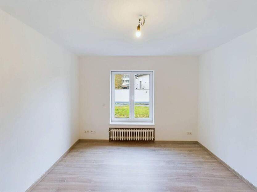 Qualität die bleibt: Schönes Zweifamilienhaus - energieeffizient, modern & familienfreundlich 7 zimmer
