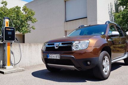 Dacia Duster 113.000 km 5.450 &euro; München 80803