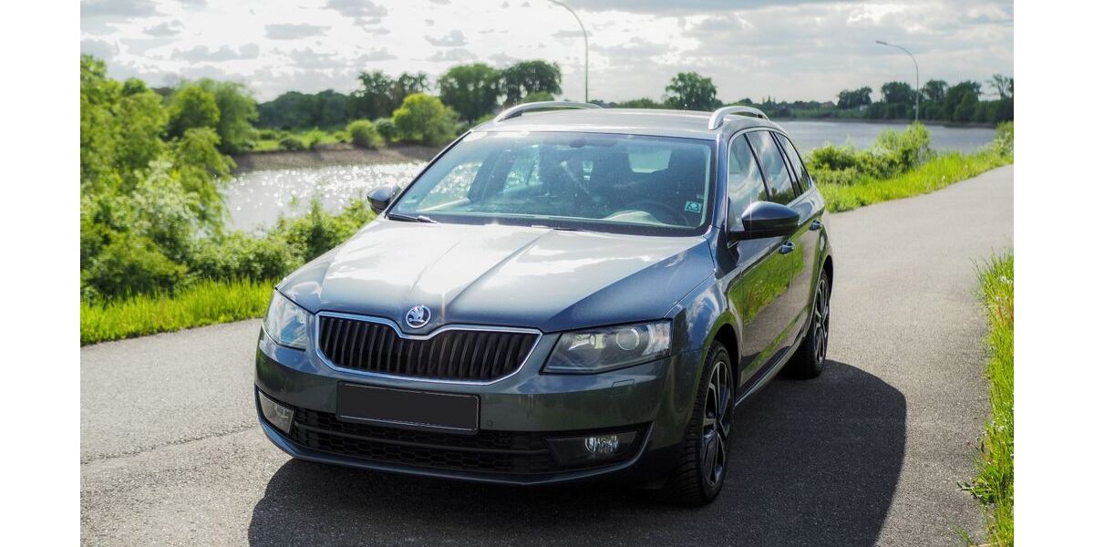 Skoda Octavia 138.500 km 12.500 &euro; Geesthacht 21502