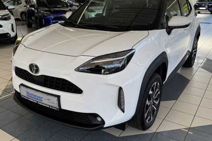 Toyota Yaris Cross 15.090 km 24.490 &euro; Paderborn 33104