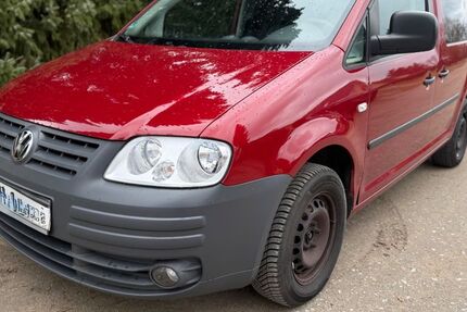 VW Caddy 180.000 km 5.499 &euro; Hohen Neuendorf 16540