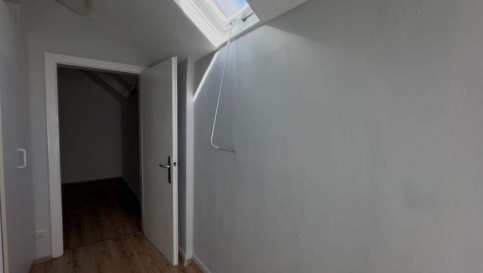 Erdgeschoßwohnung Königswinter - 2.5 Zimmer, 70 m&sup2;, 1.150&euro; | Angebot:26660530