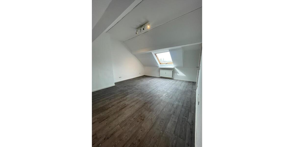 Doppelhaushälfte Mücke - 5 Zimmer, 133 m&sup2;, 980&euro; | Angebot:26127319