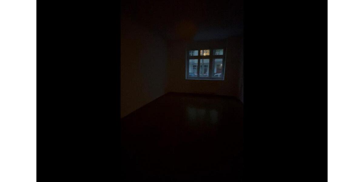 Erdgeschoßwohnung Berlin Friedrichshain-Kreuzberg - 2 Zimmer, 80 m&sup2;, 1.745&euro; | Angebot:26321506