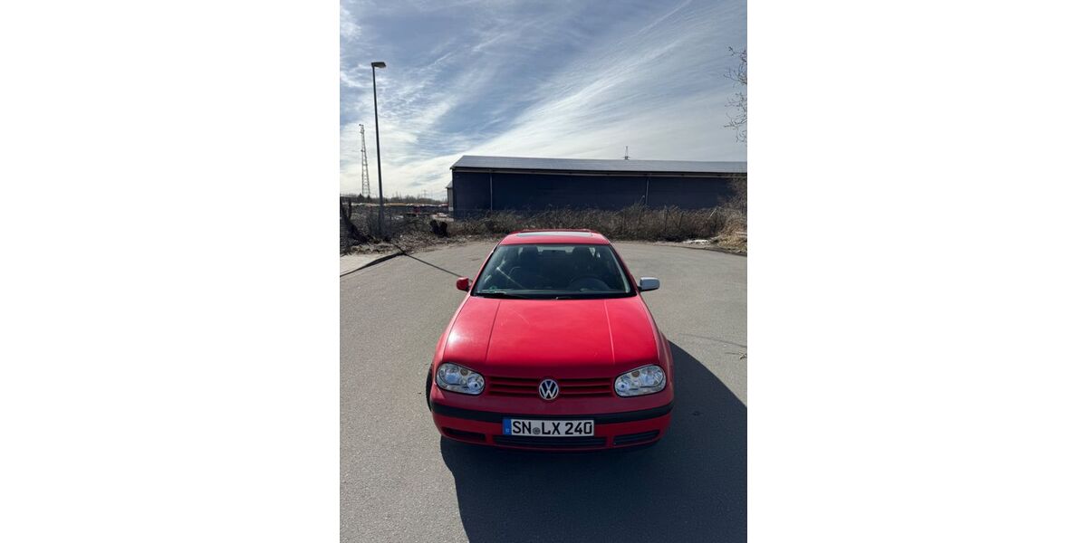 VW Golf 279.000 km 1.000 &euro; Schwerin 19055