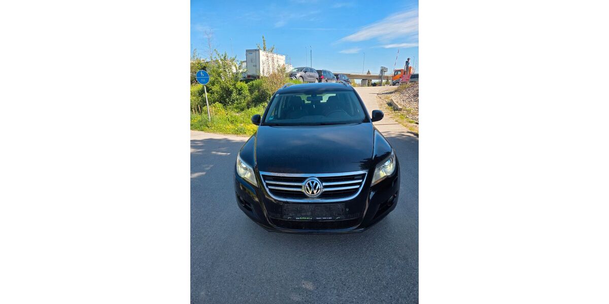 VW Tiguan 258.000 km 5.590 &euro; Rosenheim 83026
