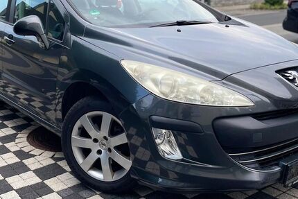 Peugeot 308 141.900 km 2.900 € Gründau 63584