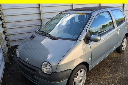 Renault Twingo 60.307 km 2.200 &euro; Lübeck 23556