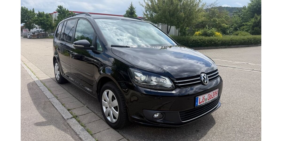 VW Touran 175.000 km 7.650 &euro; Lörrach-Haagen 79541