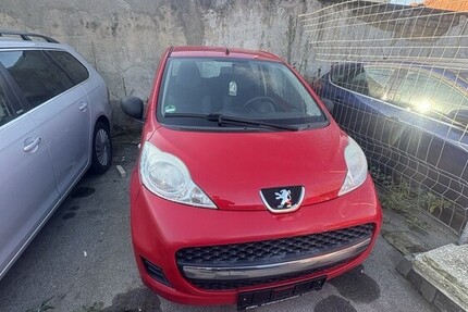 Peugeot 107 234.307 km 1.400 € Gelsenkirchen 45879