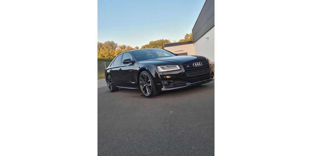 Audi S8 98.341 km 42.990 &euro; Neunkirchen 91077