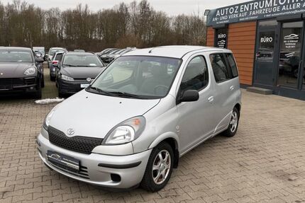 Toyota Yaris 105.000 km 2.990 &euro; Lohne 49393